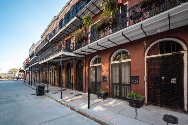 9 Best Party Cities in USA for an Epic Nightlife